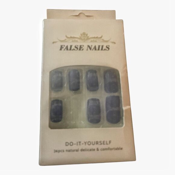 6 Package Lot of Glue On Nails - Picture 2 of 6